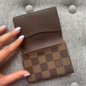 Louis Vuitton Card Holder AUTHENTICATED
